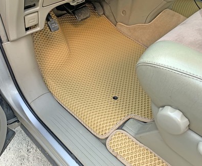 Ворсовые коврики на Toyota Previa (XR30, XR40) 2000 - 2007 в Туле