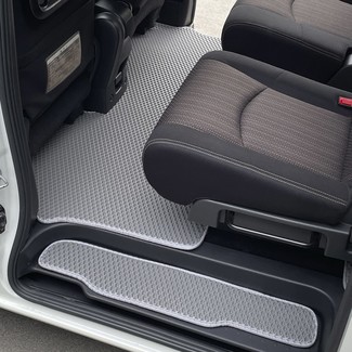 Коврики на Nissan Serena (C27) 2016 - 2022 в Туле