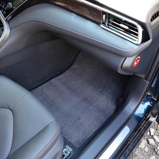 Коврики на Toyota Camry (XV70) 2017 - 2024 в Туле