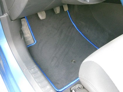 Коврики на Dodge Caliber 2006 - 2013 в Туле