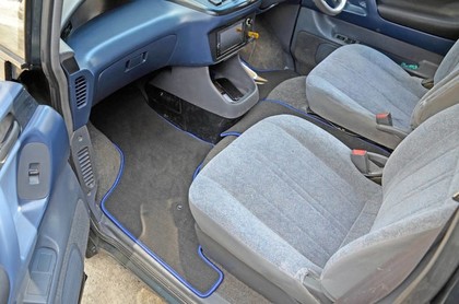 Коврики на Toyota Estima Emina (Lucida) 1990 - 2000 в Туле