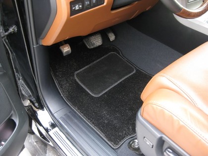 Коврики на Toyota Tundra II 2006 - 2022 в Туле