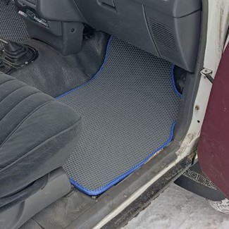 Коврики на Toyota 4runner II 1989 - 1995 в Туле