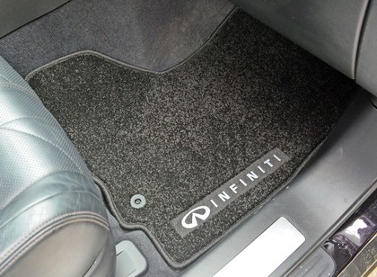 Коврики на Infiniti QX70 2013 - 2019 в Туле