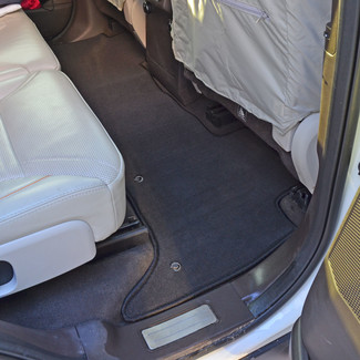 Коврики на Land Rover Discovery V 2016 - 2025 в Туле