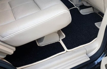 Коврики на Lincoln Navigator III 2006 - 2017 в Туле