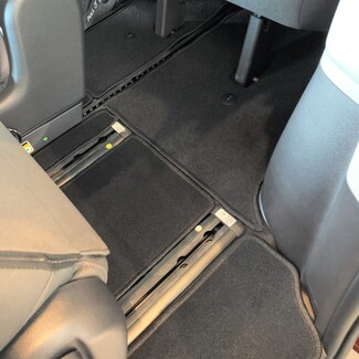 Ворсовые коврики на KIA Carnival IV 8 мест 2020 - 2025 в Туле Ворсовые коврики на KIA Carnival IV 8 мест 2020 - 2025 в Туле