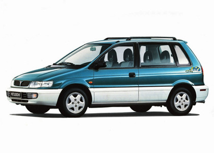 Коврики на Mitsubishi Space Runner I 1991 - 1999 в Туле