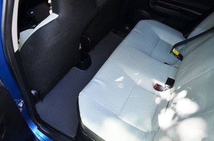 Коврики на Toyota Prius C 2011 - 2021 в Туле