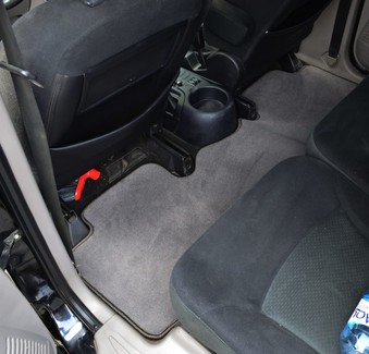 Коврики на Mitsubishi Grandis 2003 - 2009 в Туле