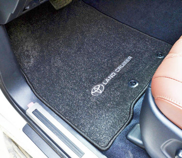 Коврики на Toyota Land Cruiser 200 2007 - 2021 в Туле