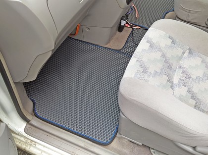 Коврики на Nissan Liberty (M12) 1998 - 2004 в Туле