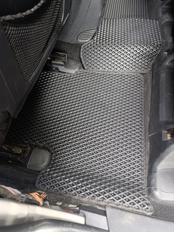 Коврики на Jeep Grand Cherokee (WK2) 2010 - 2022 в Туле