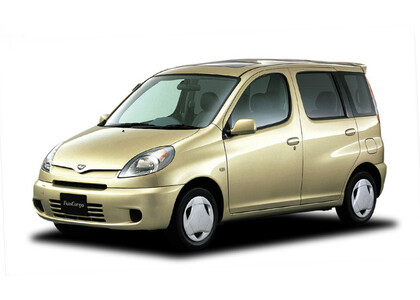 Коврики на Toyota Yaris Verso 1999 - 2006 в Туле