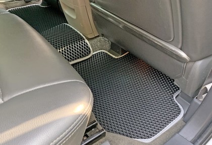 Коврики на Subaru Tribeca 2005 - 2014 в Туле