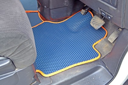 Коврики на Nissan Serena (C25) 2005 - 2010 в Туле