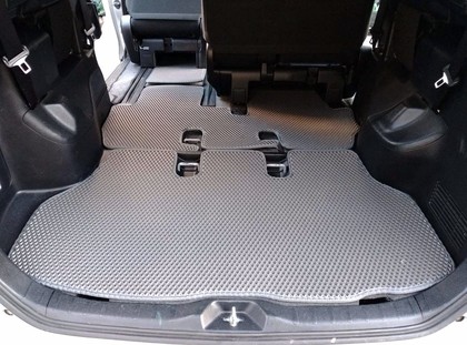 Коврики на Toyota Voxy (R80) 2014 - 2021 в Туле