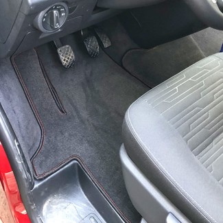 Коврики на Volkswagen Multivan (T6) 2015 - 2019 в Туле
