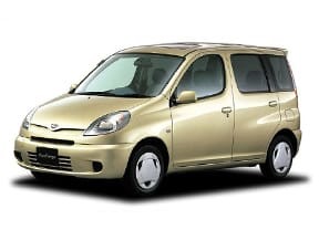 Коврики на Toyota Yaris Verso 1999 - 2006 в Туле