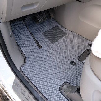 Ворсовые коврики на KIA Carnival III 9 мест и 11 мест 2014 - 2021 в Туле Ворсовые коврики на KIA Carnival III 9 мест и 11 мест 2014 - 2021 в Туле