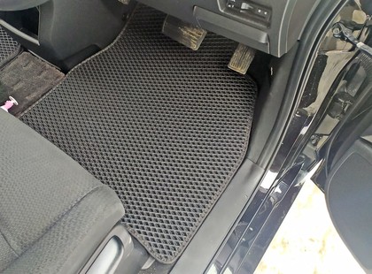 Коврики на Honda StepWGN IV 2009 - 2015 в Туле