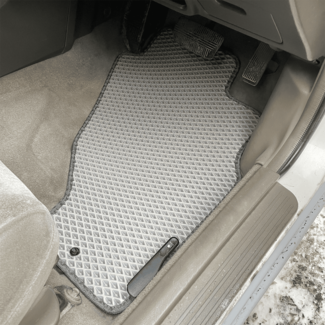 Коврики на Nissan Expert (W11) 1999 - 2006 в Туле