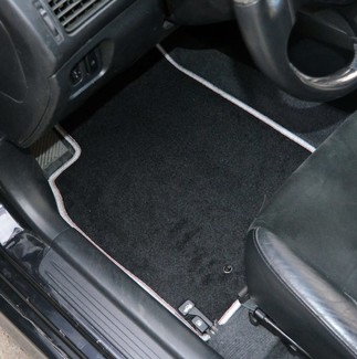 Коврики на Mitsubishi Lancer Evolution VIII 2003 - 2006 в Туле