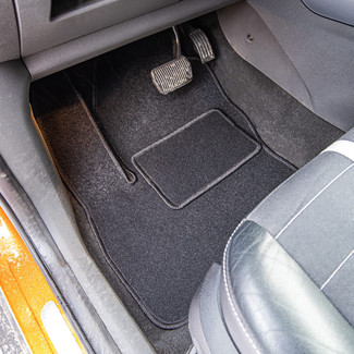 Коврики на Ford Kuga I 2008 - 2013 в Туле