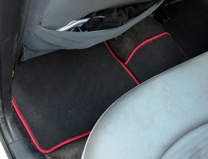 Коврики на Mitsubishi Colt VI 2002 - 2012 в Туле