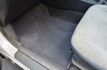 Коврики на Nissan Avenir (W11) 1998 - 2005 в Туле