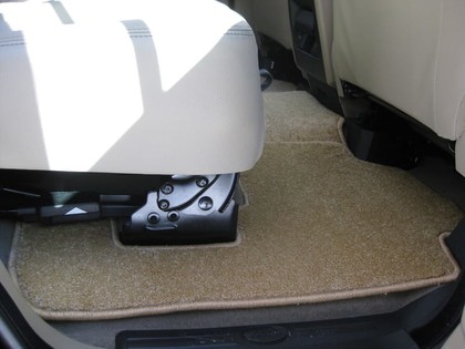 Коврики на Land Rover Discovery III 2004 - 2009 в Туле