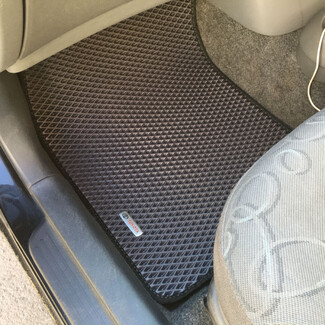 EVA коврики на Toyota Vitz I 1998 - 2005 в Туле EVA коврики на Toyota Vitz I 1998 - 2005 в Туле